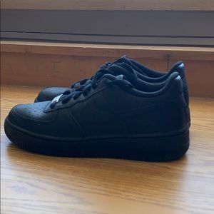 US Men’s 7 Black Airforce 1